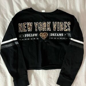 kids black cropped sweater